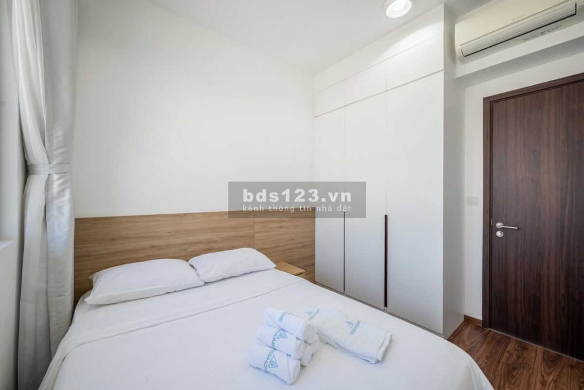 Chung cư Saigon Pearl Bình Thạnh, 3PN 2WC. Đầy đủ nội thất. Tầng cao cực thoáng. 125m2 19tr/th