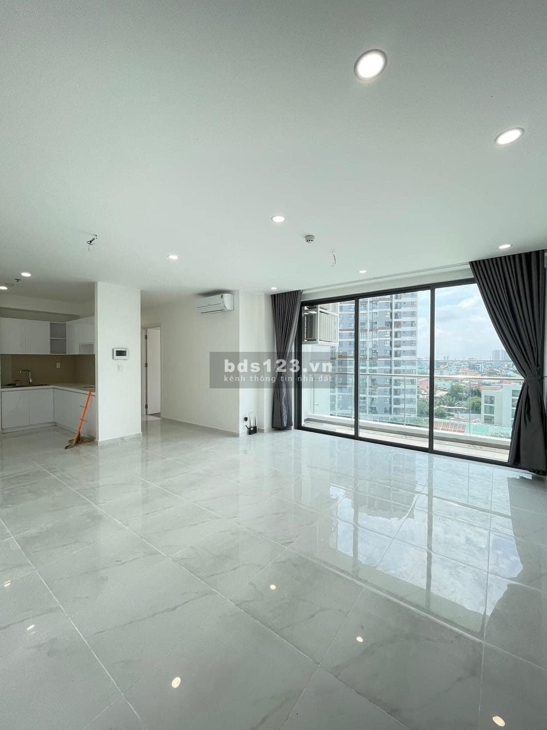 Bán chung cư Cityland Park Hills - Gò Vấp. Sổ hồng sẵn vay ngân hàng 70%. 140m2 3phòng ngủ. Giá 5tỷ6