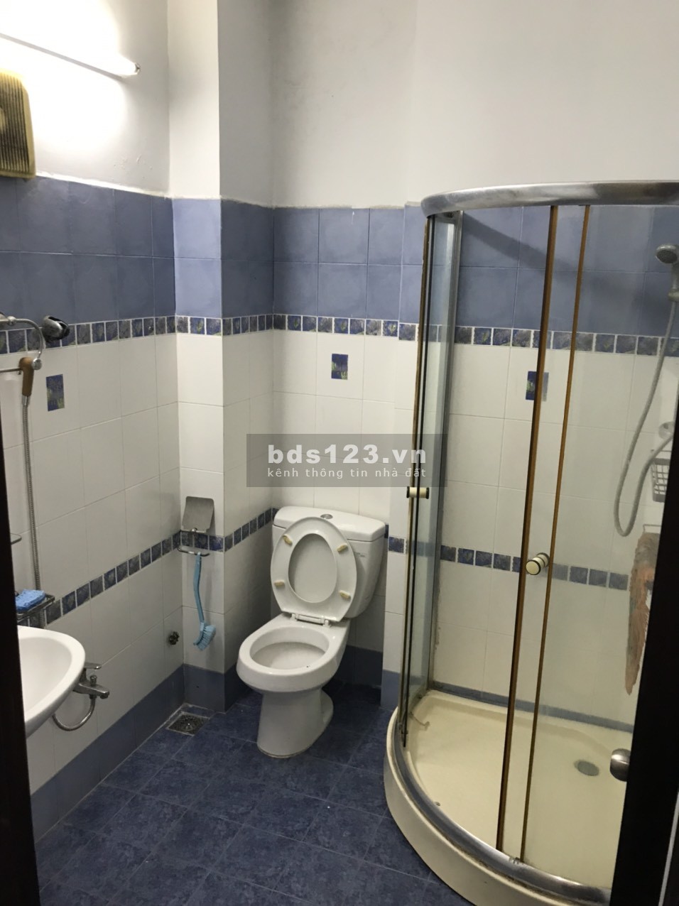 Bán nhà 138B/25 Tô Hiến Thành P15 Q10 hẻm xe tải lớn tiện kinh doanh