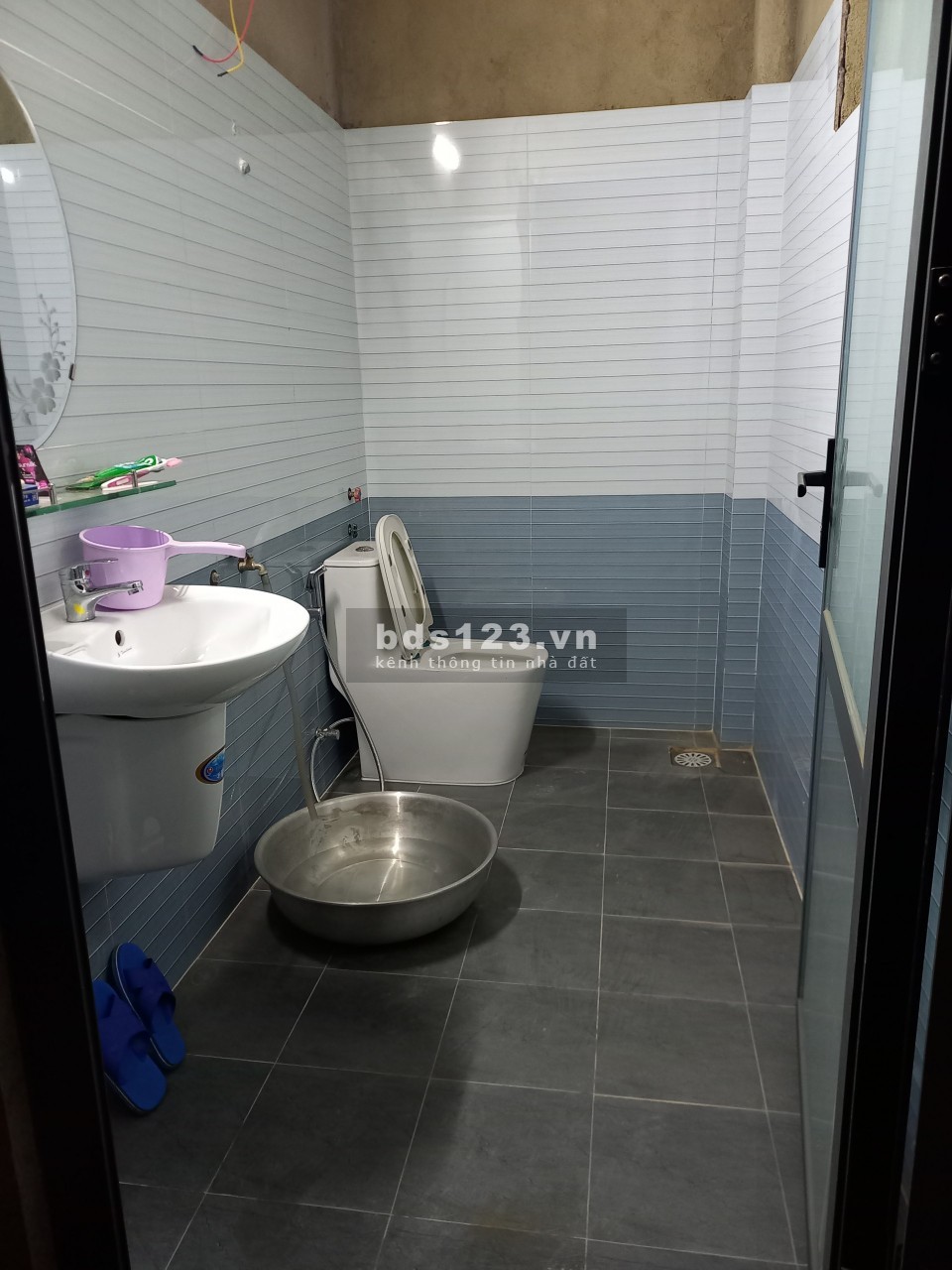 Bán nhà Sổ riêng XD, mặt đường 19/5, thị trấn Lạc Dương ( Phường LangBiang - TP. Đà Lạt )
