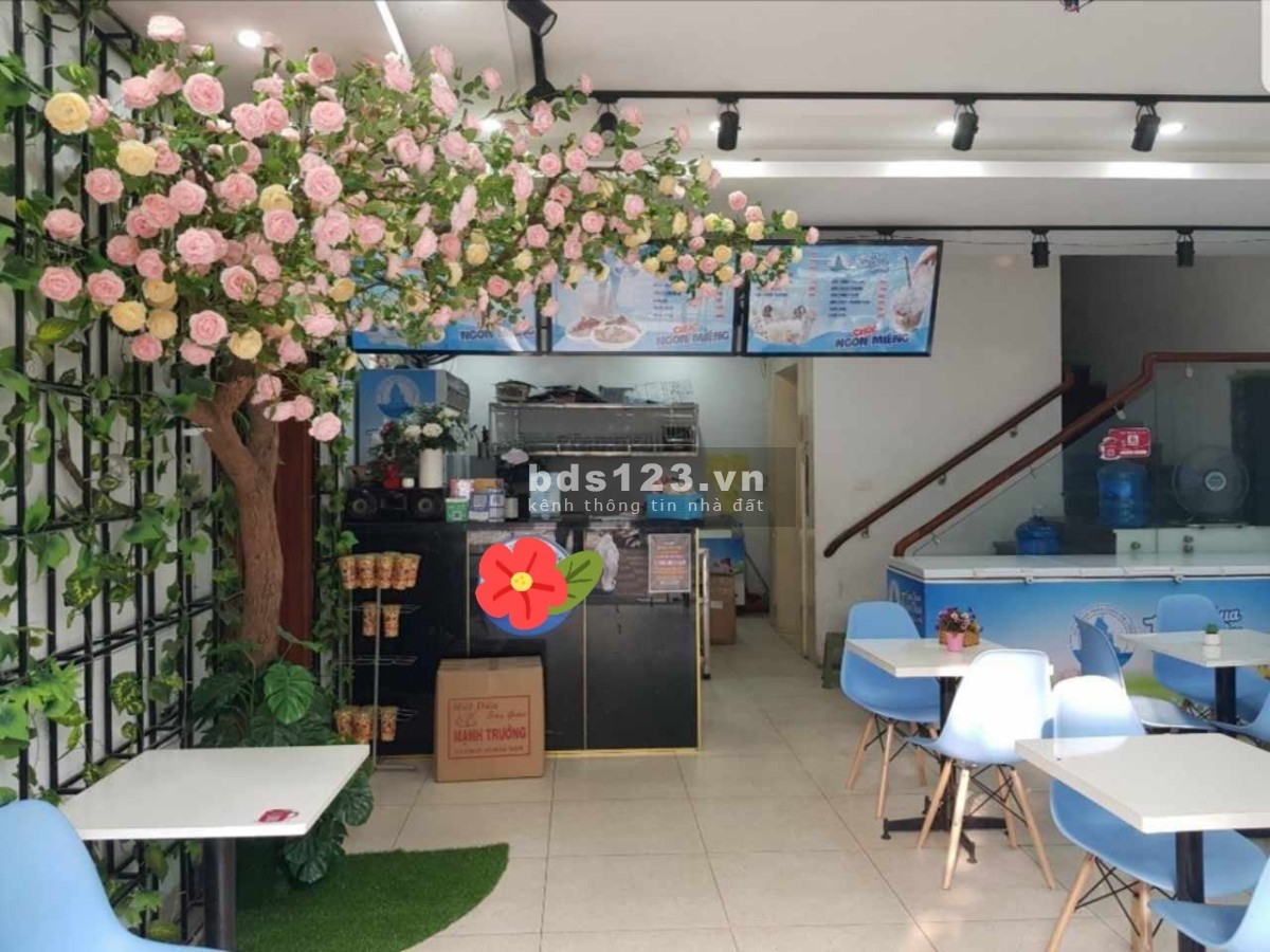 Chính chủ cho thuê tầng 1 MBKD phố Nguyễn Văn Huyên - Quan Hoa - Cầu Giấy Hà Nội. LH: 0906266066