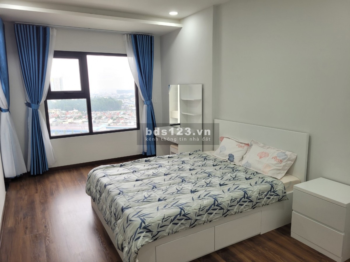 Chính chủ cần bán căn hộ 1 PN Charm City, ngay Vincom Dĩ An giá 1,350 tỷ bao sang sổ. LH: 0909981763