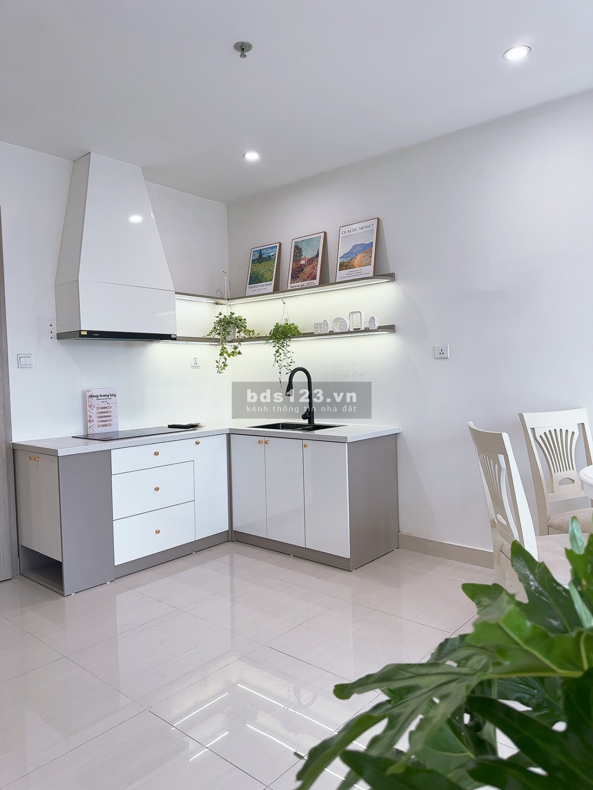 Chính chủ gửi bán căn hộ 1N+, Full nội thất, giá tốt nhất thị trường, Vinhomes Ocean Park.