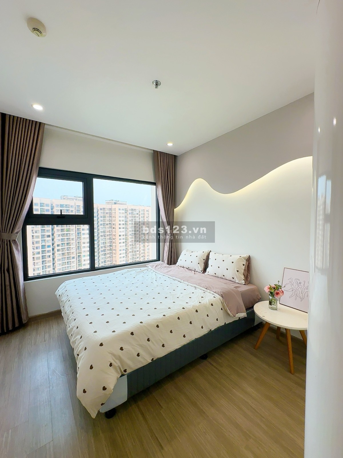 Chính chủ gửi bán căn hộ 1N+, Full nội thất, giá tốt nhất thị trường, Vinhomes Ocean Park.
