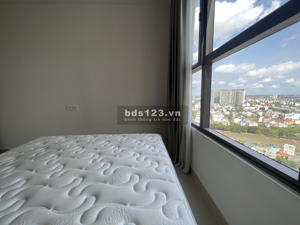 Cho thuê nhanh căn 1PN, căn góc chỉ 13.5 triệu ở The Sun Avenue Quận 2