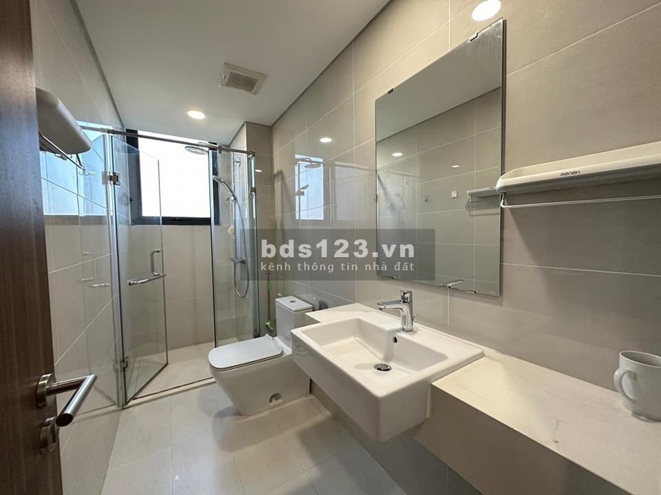 Chung cư Carillon 5-Tân Phú. Căn góc 2 ban công cực thoáng. 2PN,2WC. Nhà mới, 80m2 giá 9tr5/th