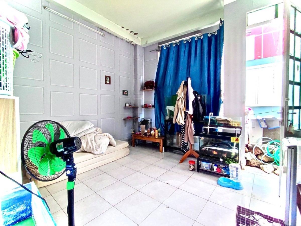 Bán nhà quận Tân Bình, đường Lý Thường Kiệt, 41m2, 3 tầng, hẻm xe hơi, 6.9 tỷ