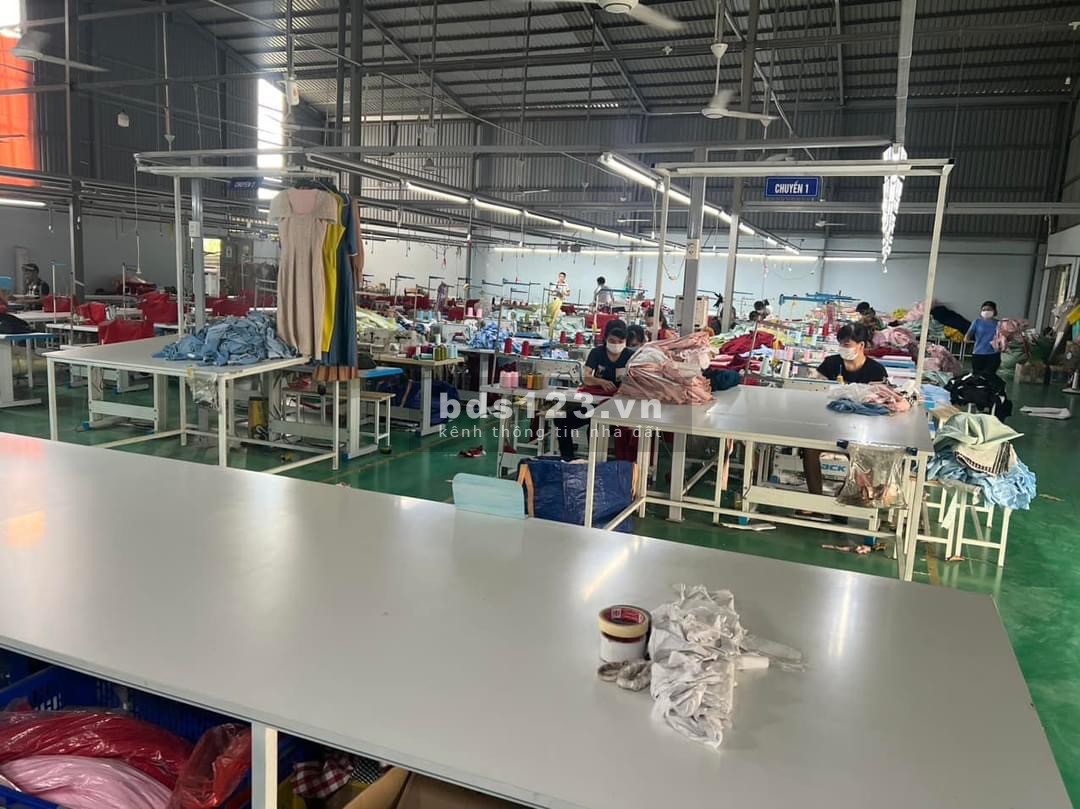 Cần sang nhượng xưởng may thời trang 4 chuyền, gần ngã tư Ga Quận 12