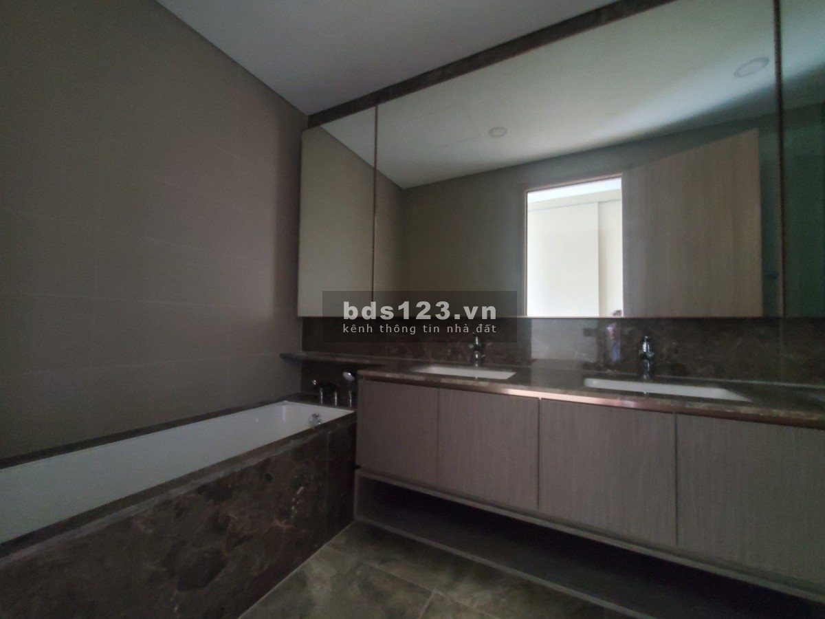 Giá quá tốt cho căn 3PN, 120m2 NTCB ở The River Thủ Thiêm chỉ 38 triệu