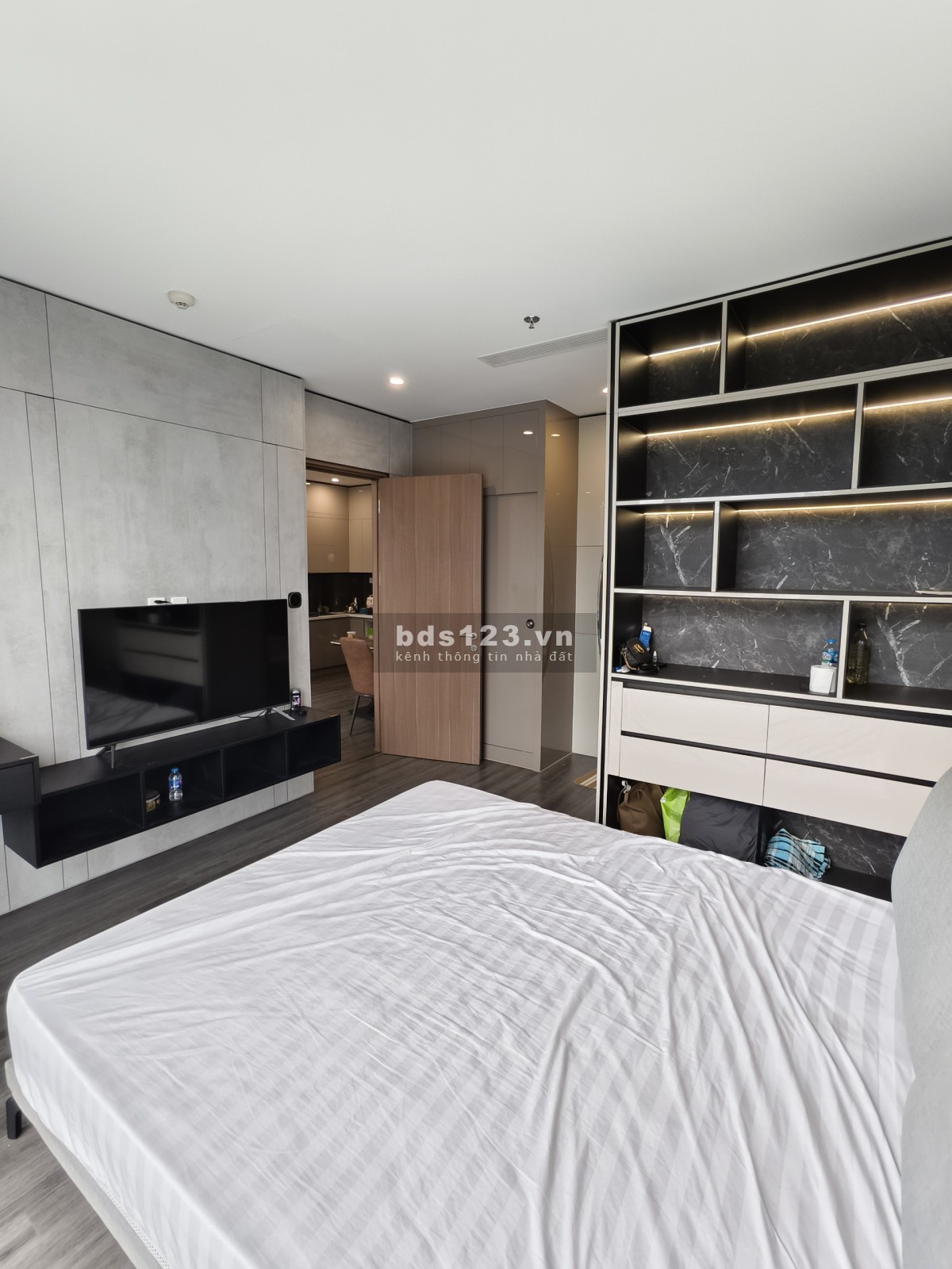 Chung cư Zenpark 3N full nội thất 86.1m2 chỉ 4.5 tỷ BP