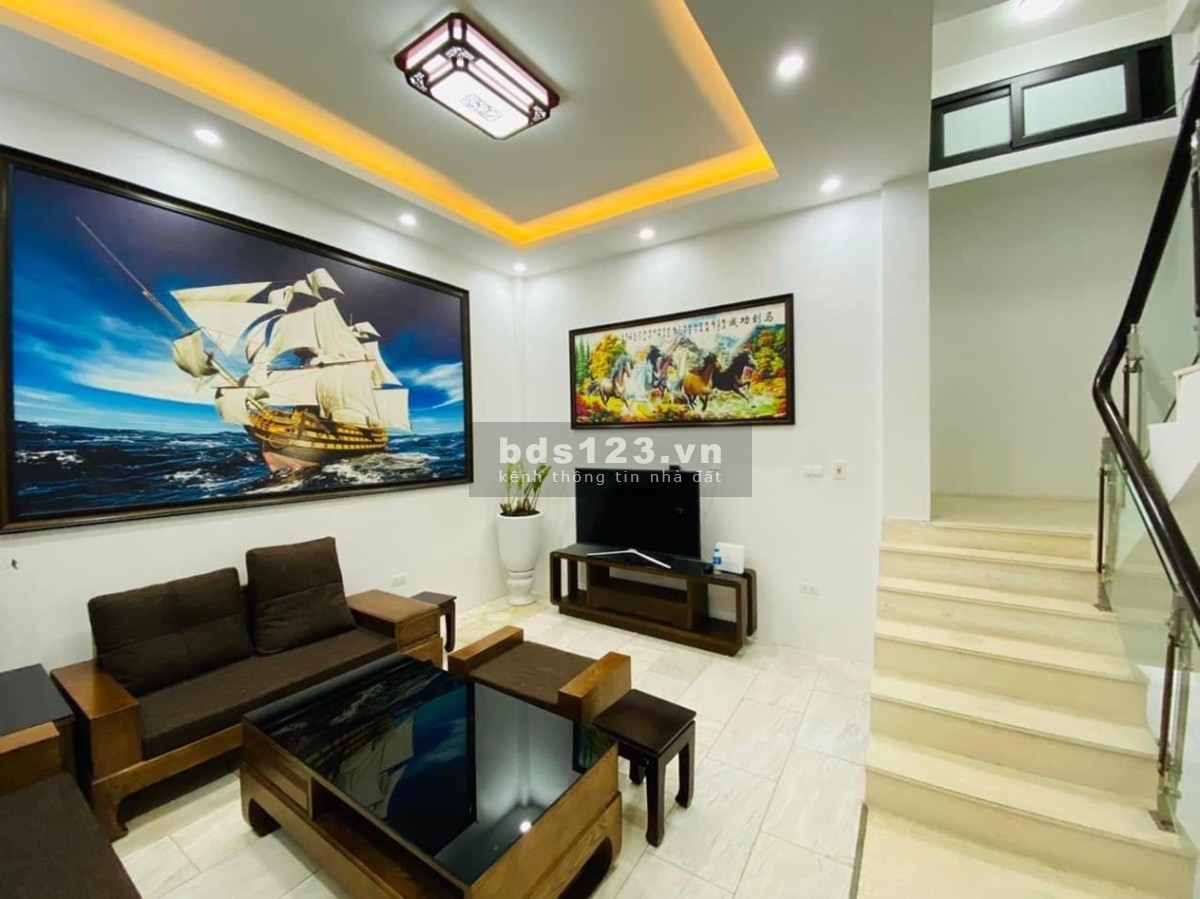 Bán nhà Lê Đức Thọ 50m2 5T MT 5m giá đầu tư, nhỉnh 6 tỷ, lô góc, kinh doanh, gần phố