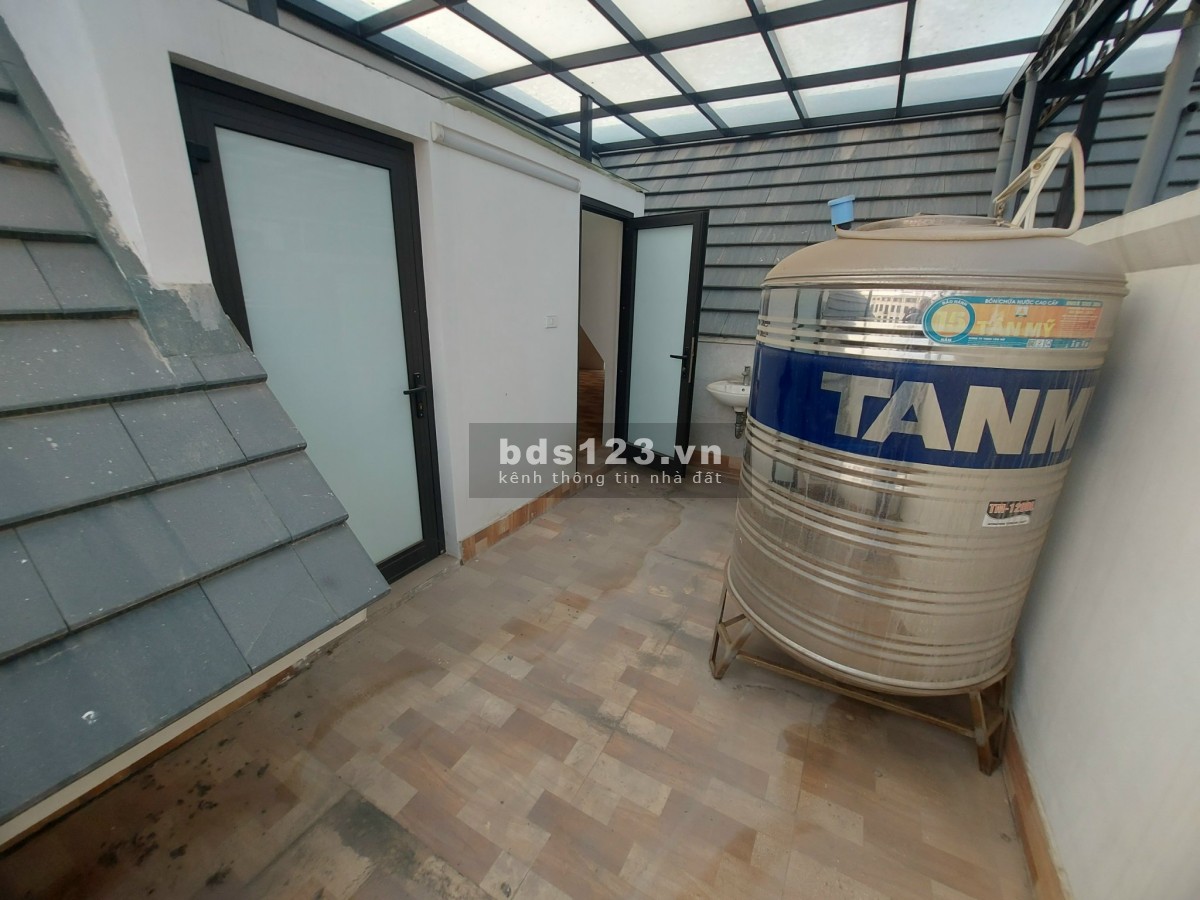 Biệt Thự Song Lập 150m2 hoàn thiện có thang máy giá 23.8 tỷ Vin Gia Lâm (0985941715)