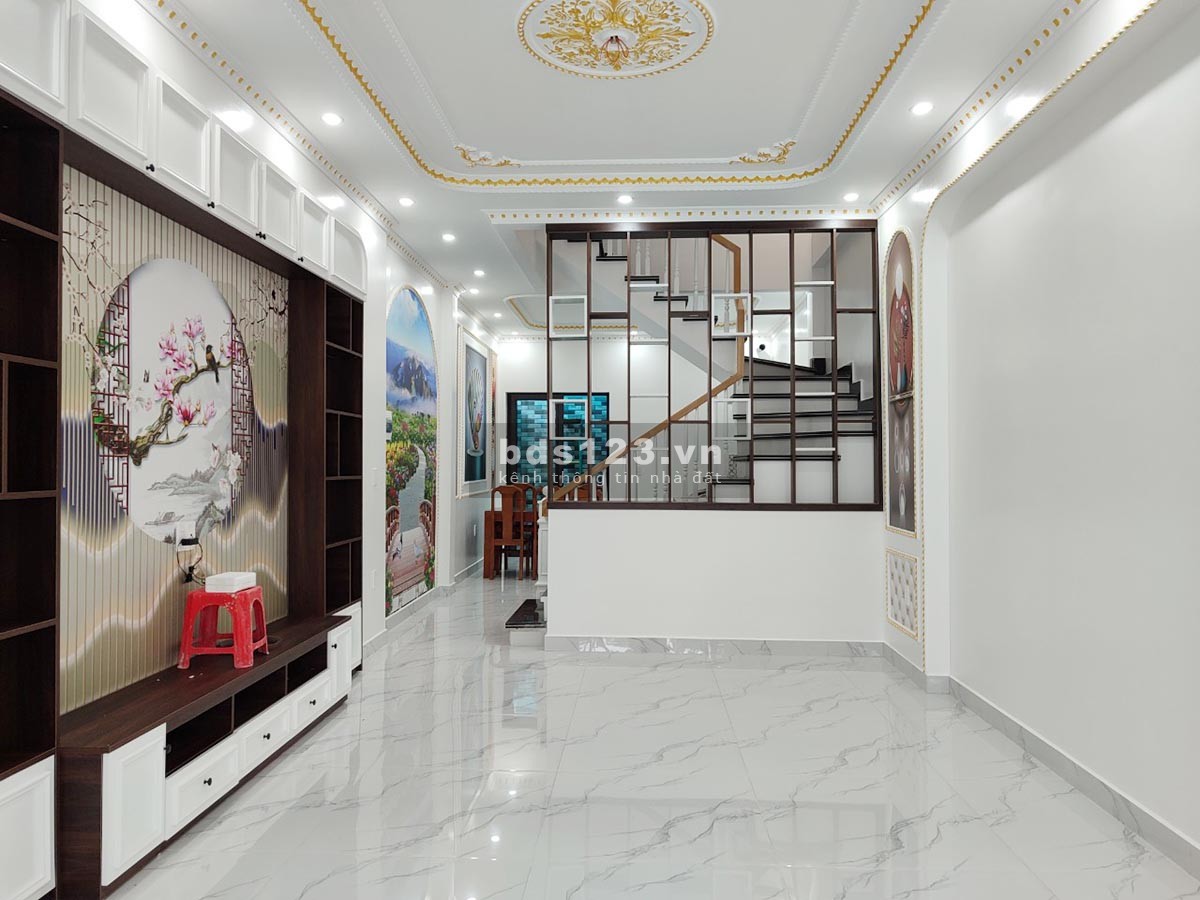 Bán nahf 3 tầng mới xây, vị trí đẹp, mặt đường kinh doanh, buôn bán, Kiến An, Hải Phòng