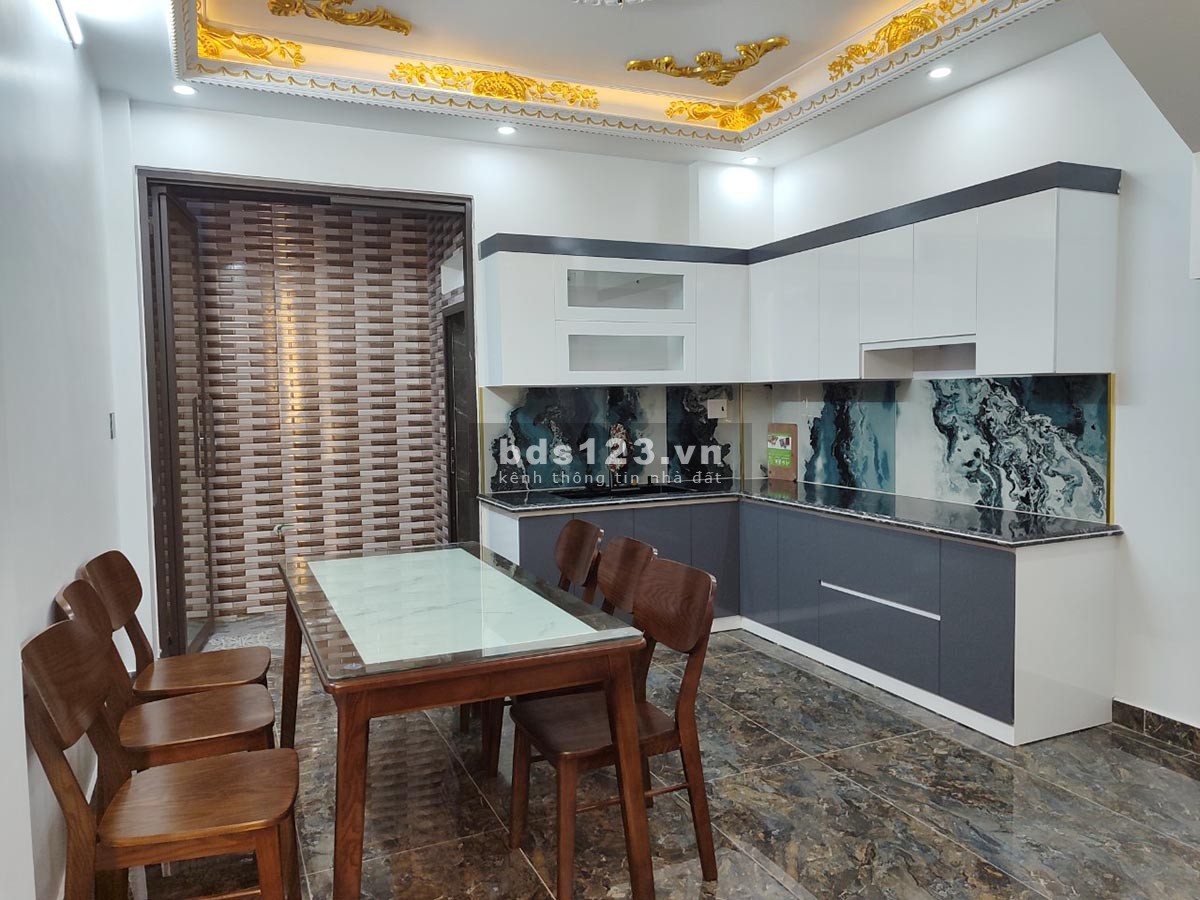 Chính chủ gửi bán nhà 3 tầng mới xây, vị trí đẹp, ngõ rộng ô tô tránh nhau, Kiến An, Hải Phòng