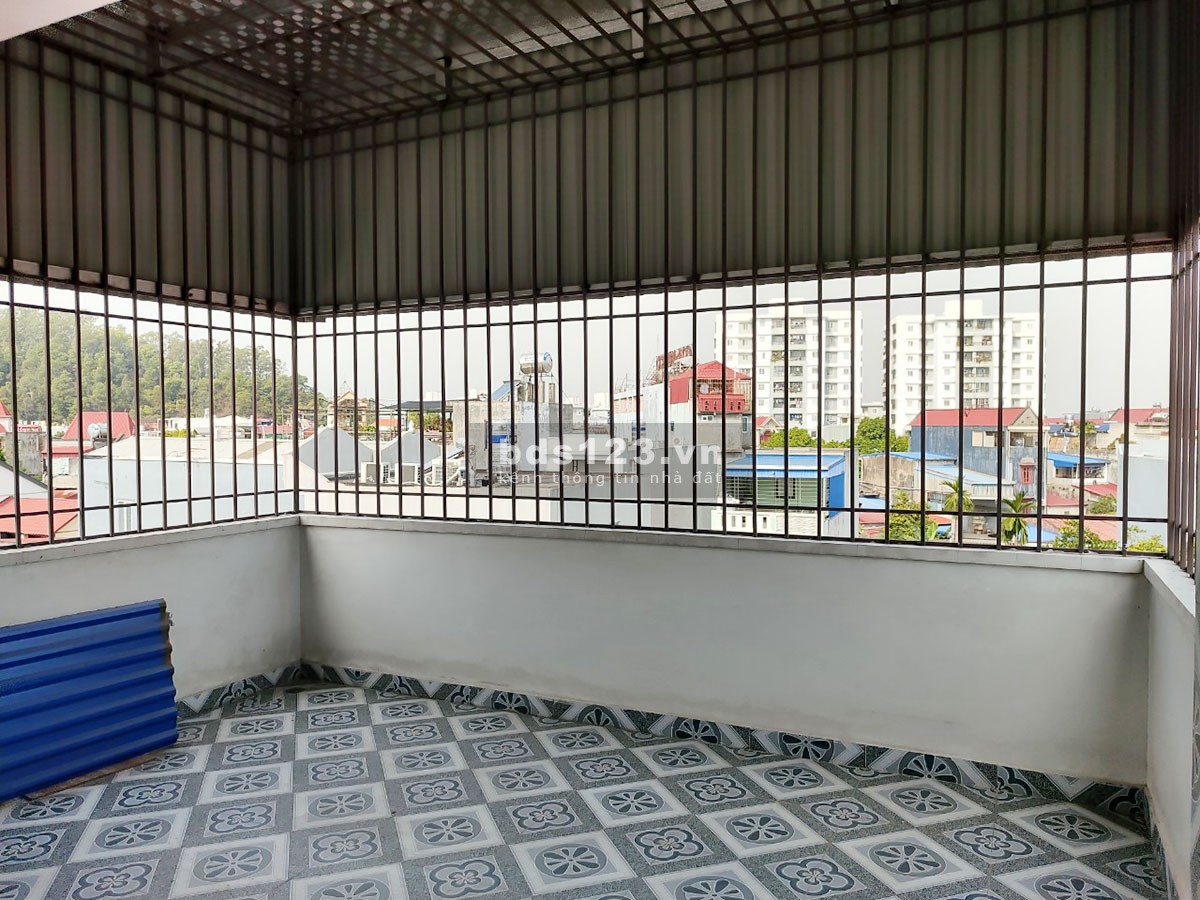 Cần bán nhà 4 tầng, đường rộng ô tô vào tận nơi, Quán Trữ, Kiến An, Hải Phòng