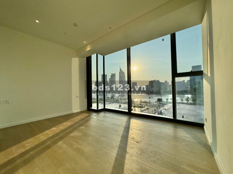 Giá siêu tốt với view vĩnh cữu, 137m2, 3PN, NTCB, chỉ 70 triệu ở Opera