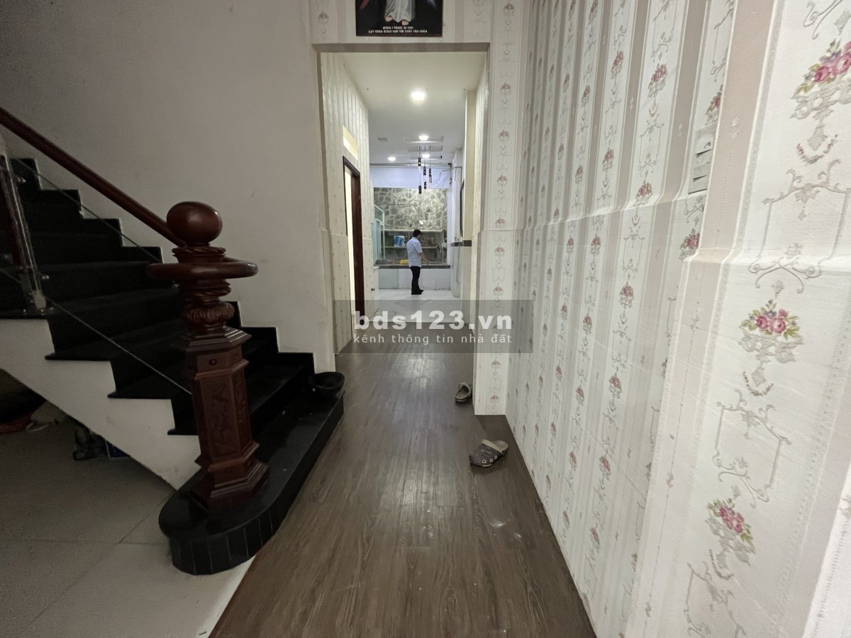 Nhà mặt tiền 5x20, 1 trệt 2 lầu, 6pn 6wc. Kinh doanh đa ngành nghề