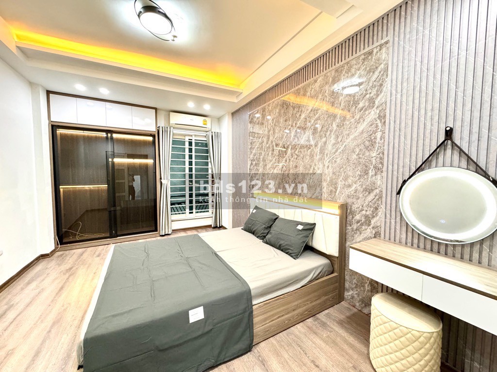 Bán nhà vừa ở vừa cho thuê ở khu phố Yên Hòa 4 tầng mới đẹp đúng như ảnh