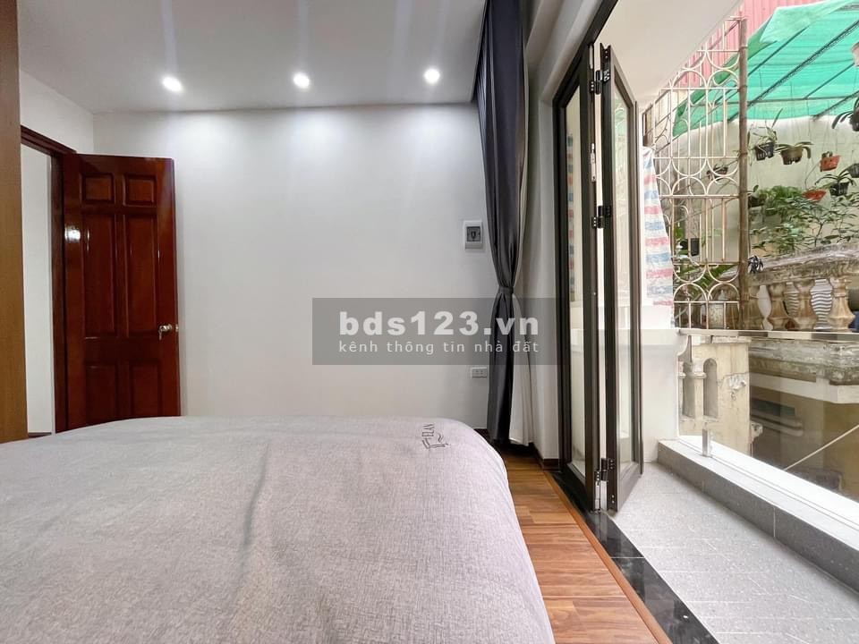 Minh Khai, oto đỗ cửa, gần mặt phố, trước ể tin được nhà ngõ rộng thêm 3M, ngõ thông thiên