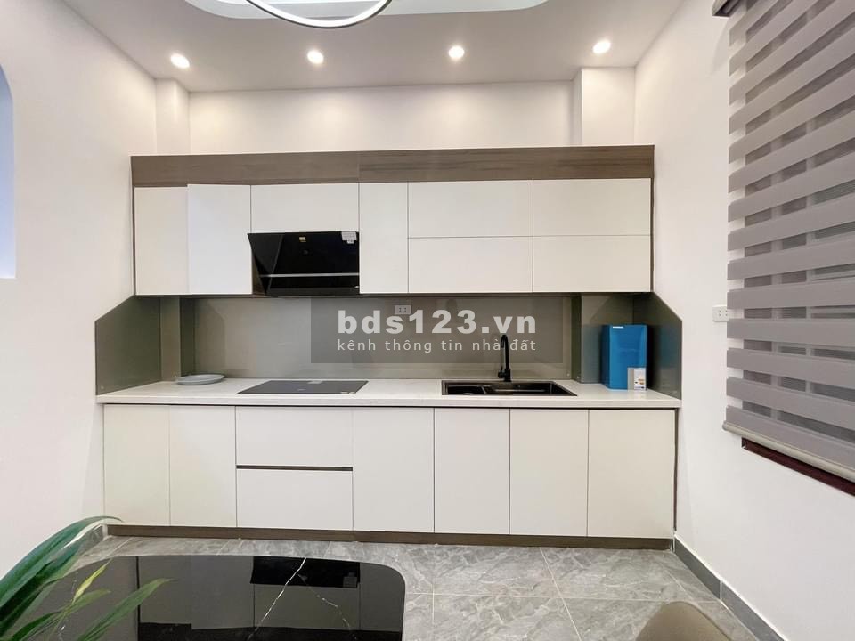 Minh Khai, oto đỗ cửa, gần mặt phố, trước ể tin được nhà ngõ rộng thêm 3M, ngõ thông thiên