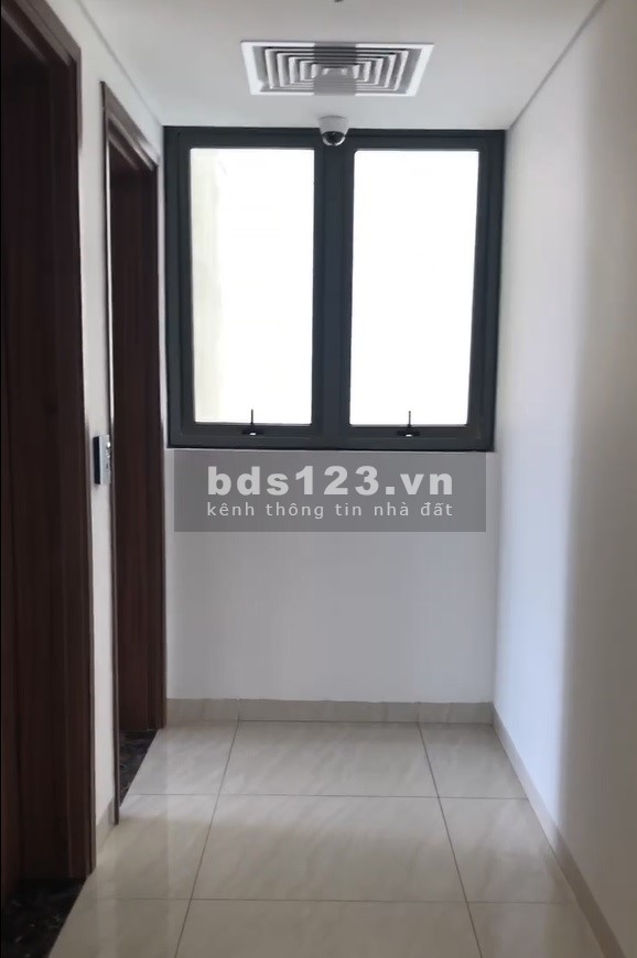 Cho thuê căn hộ studio Diamond Park Plaza 16 Láng Hạ, căn góc, 1PN+1PK+1WC, full nội thất, mới 100%