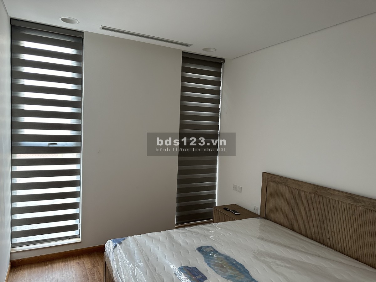 Cho thuê căn hộ studio Diamond Park Plaza 16 Láng Hạ, căn góc, 1PN+1PK+1WC, full nội thất, mới 100%