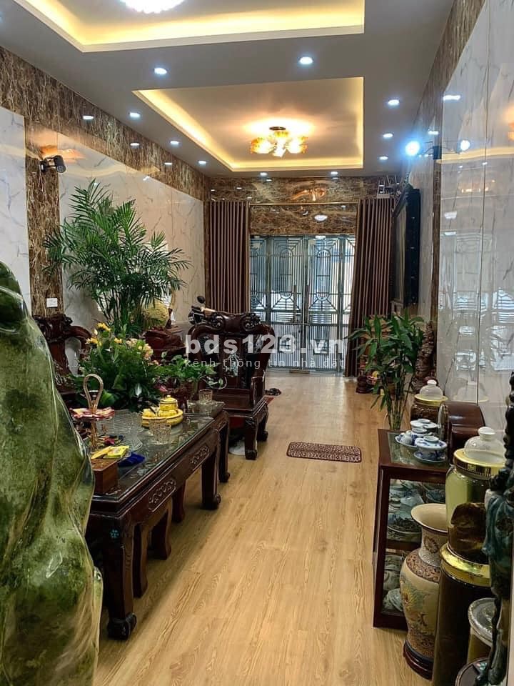 Nhỉnh 9 tỷ có ngay nhà 4 tầng mặt ngõ thông kinh doanh Tôn Đức Thắng, DT 70M, kinh doanh bất chấp