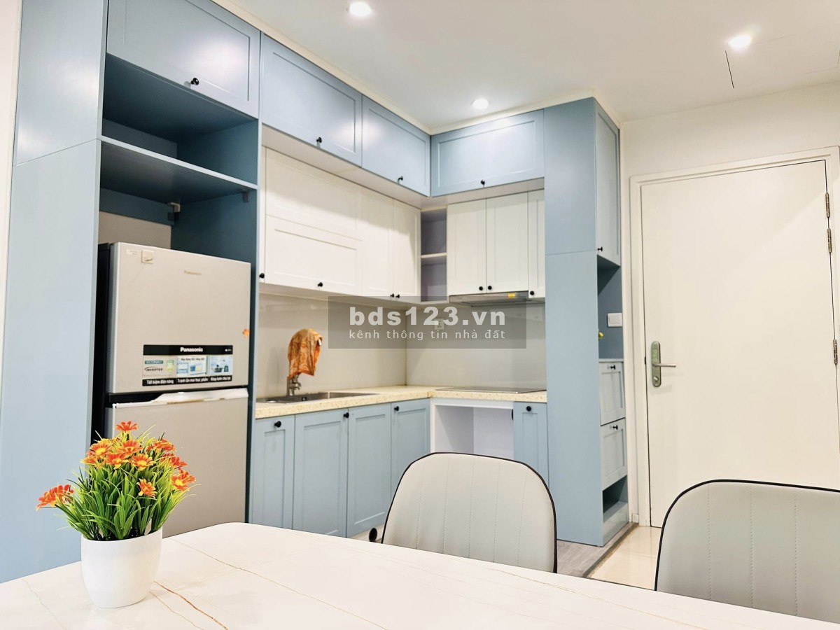 CHÍNH CHỦ cần bán căn 1N+1 tầng trung, view thoáng giá 1.72 tỷ bao thuế phí tại OCP 0965 479 380