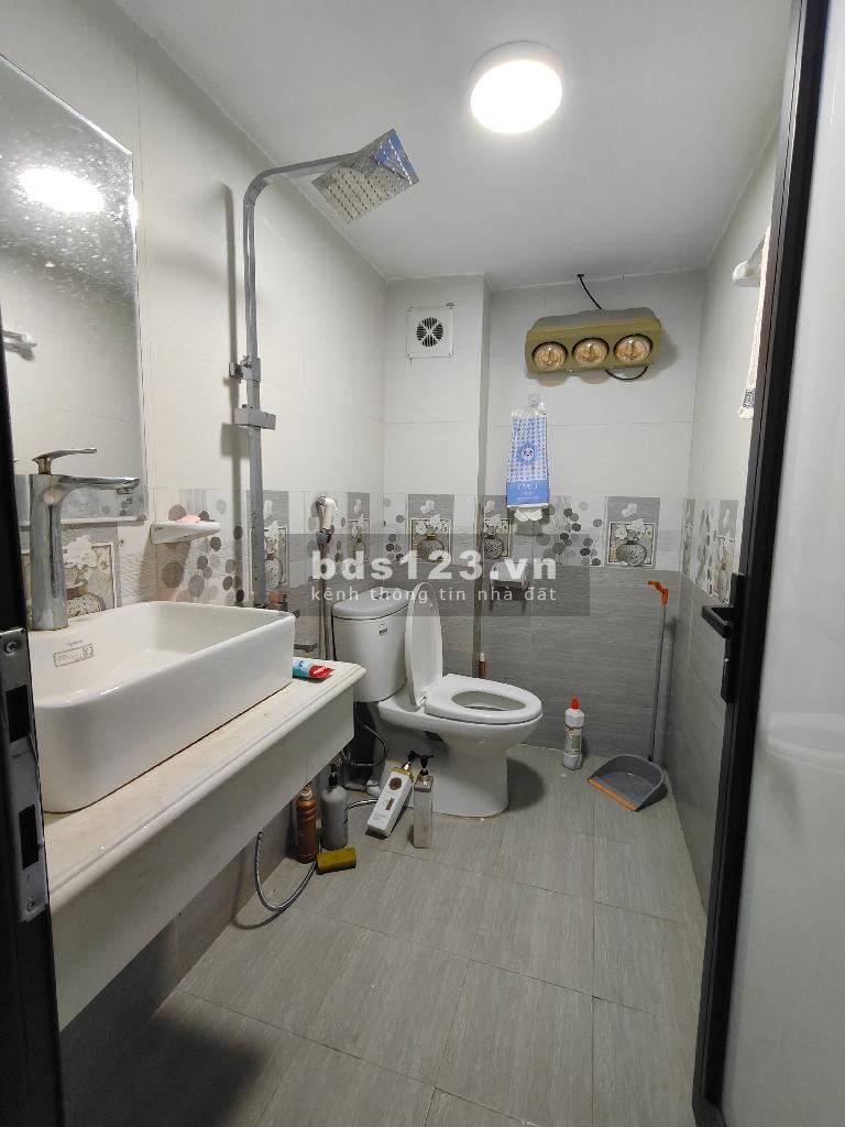 Nhà dân xây, khu tam giác vàng, Trịnh Văn Bô, Xuân Phương, Hòe Thị, 50m, 5 tầng, giá 3,89 tỷ