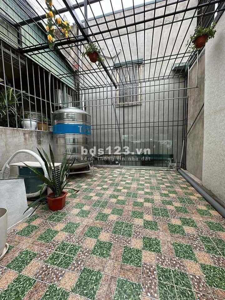 Bán Căn Hộ Phố Nguyễn An Ninh, Hoàng Mai 90m giá 2,15 tỷ.