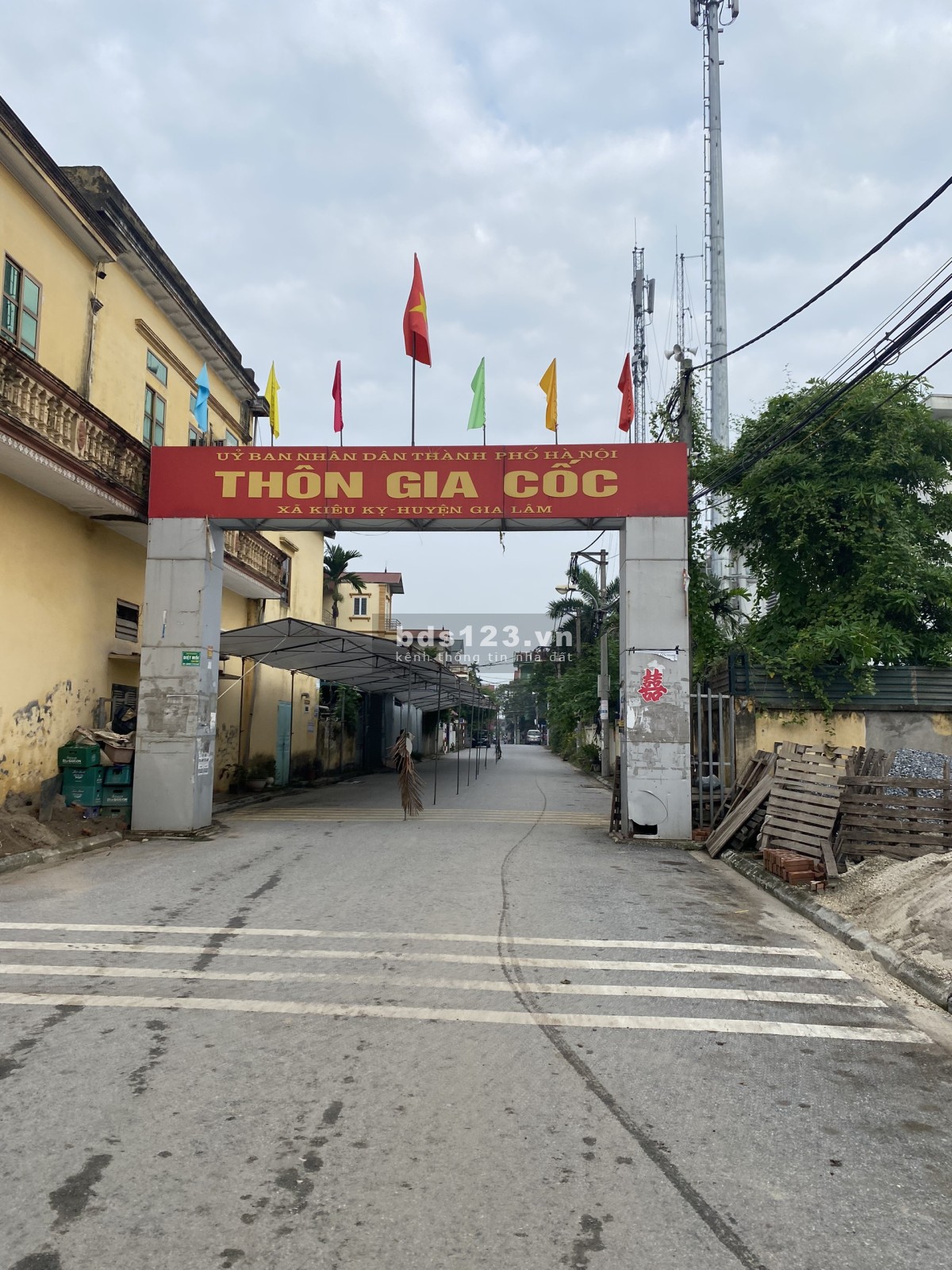 Xác thực: Bán đất Kiêu kỵ, 120m2, hiếm - 3,65 tỷ. Mặt tiền 9m thoải mái xây biệt thự. Ở Sướng