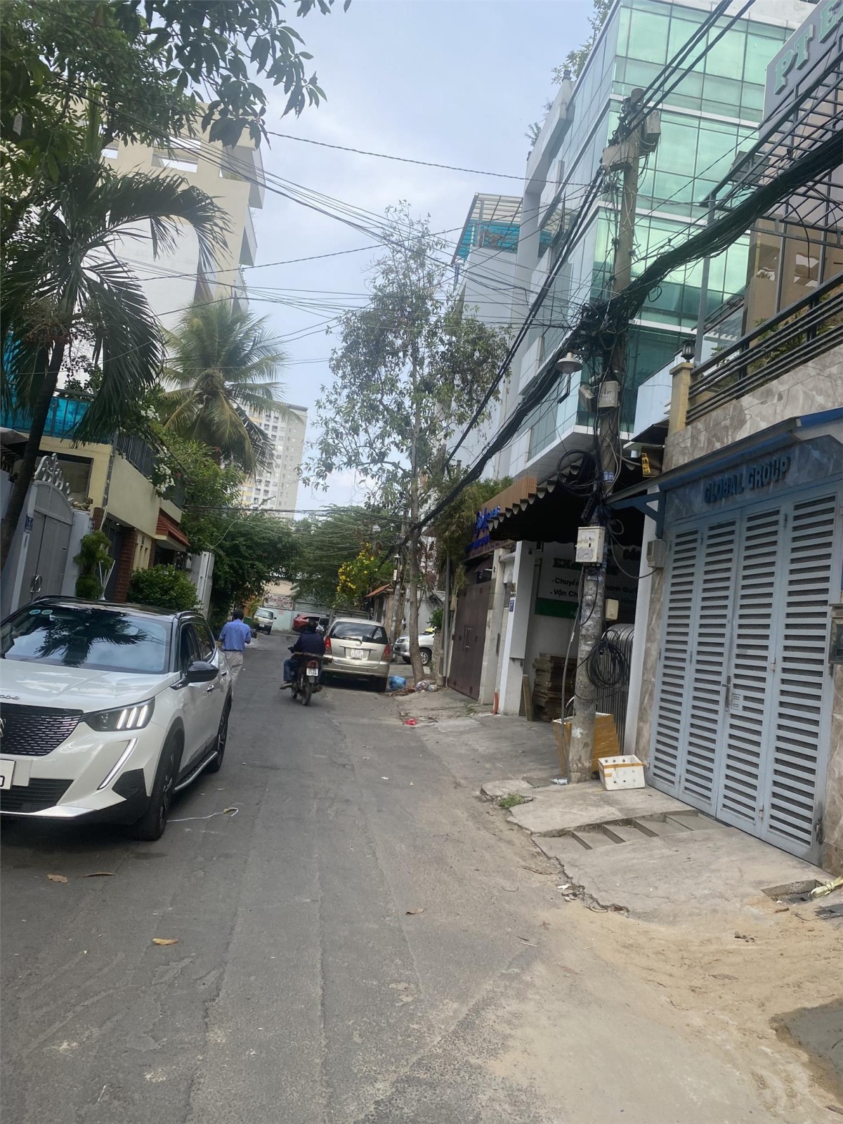 Ngang 4m, khu sân bay Tân Sơn Nhất, chính chủ bán nhà phường 2 Tân Bình