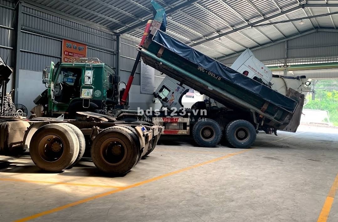 Cho thuê kho, mặt bằng 2100m2 QL 51, Tam Phước, Biên Hoà, Đồng Nai