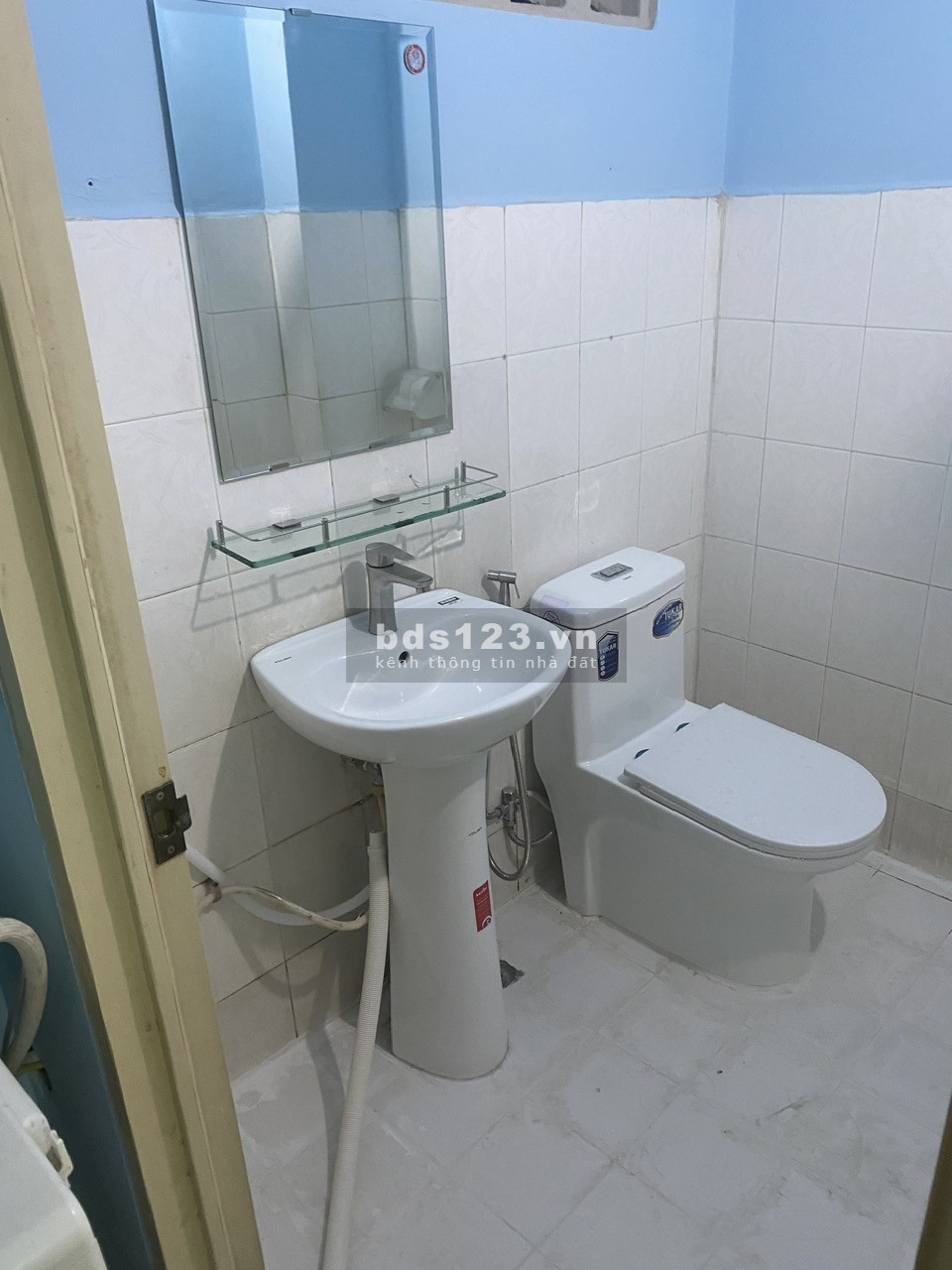 Cho thuê phòng trọ tại 451/11/14 Đường Tô Hiến Thành, Phường 14, Quận 10.