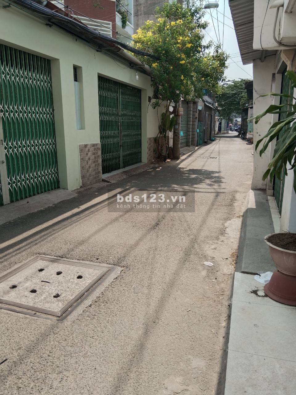 Bán đất 61m2, HXH, MT Đinh Củng Viên Giao Đỗ Xuân Hợp, Quận 9. Hơn 5tỷ