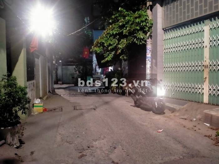 Nhà diện tích lớn cực xinh Lê Thị Riêng, tương lại gần ga tàu điện ngầm TP 71.4 m2, chỉ 3.2 tỷ TL .