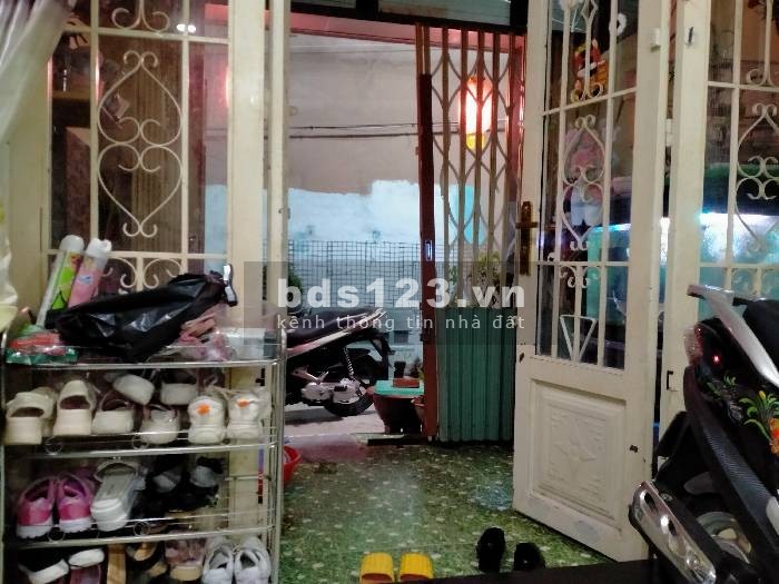 Hot hot nhà lầu + Chủ mền khách nhiệt bán và ưu đãi cho khách thiện chí giá 3 tỷ hơn. DT 60M2