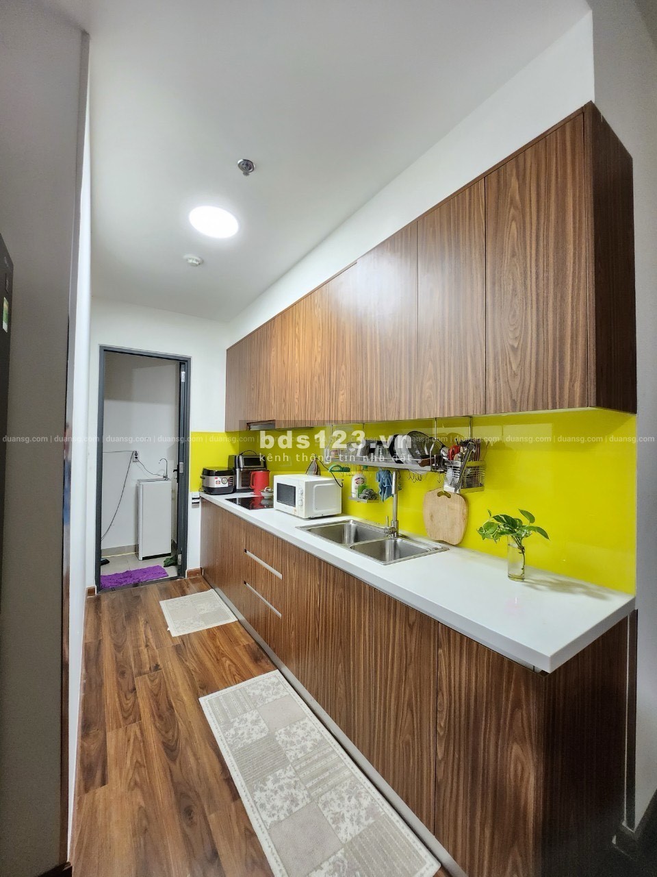 Cho thuê căn Akari City diện tích 75m, 2pn, 2wc nhà full nội thất cao cấp, giá thuê 10 triệu.