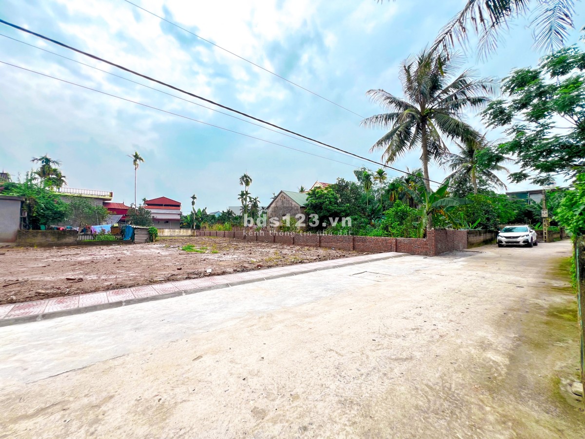 Bán lô đất ngay sát khu dân cư mới Ngũ Phúc,Kim Thành,Hải Dương.