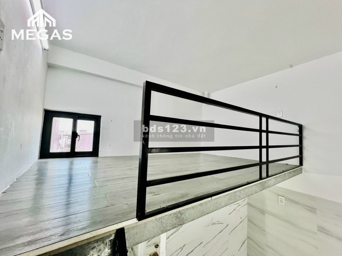 Phòng trọ có gác giá rẻ ngay chợ Hoàng Hoa Thám, Trường Chinh Cộng Hòa