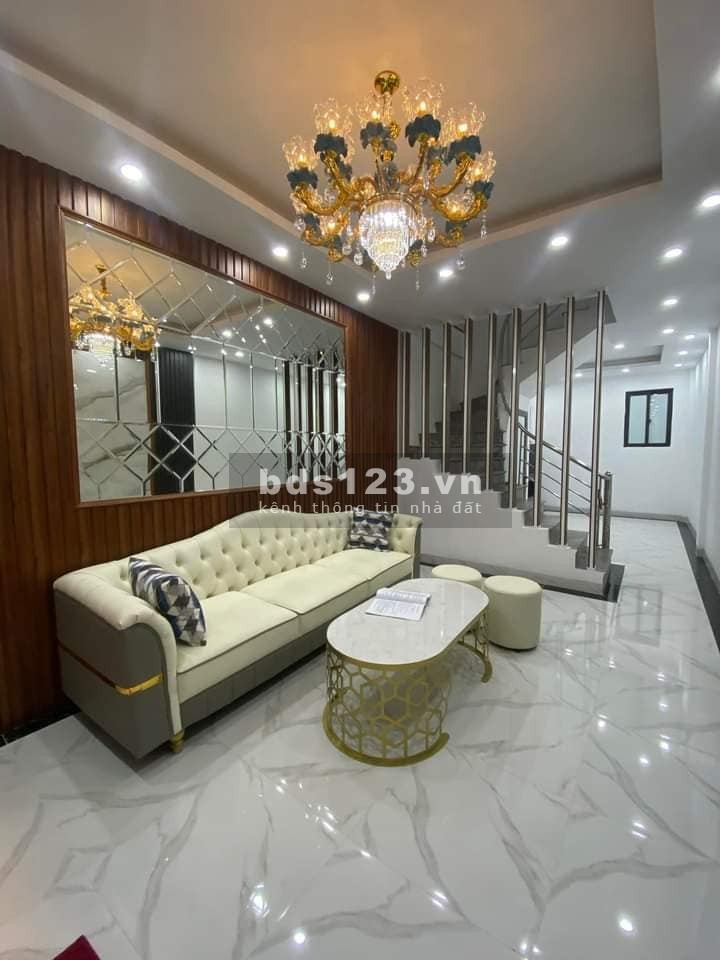Bán nhà gần đường ô tô Định Công Thượng, Hoàng Mai 32m, 4 tầng, mt 3.2m, giá 5.4 tỷ