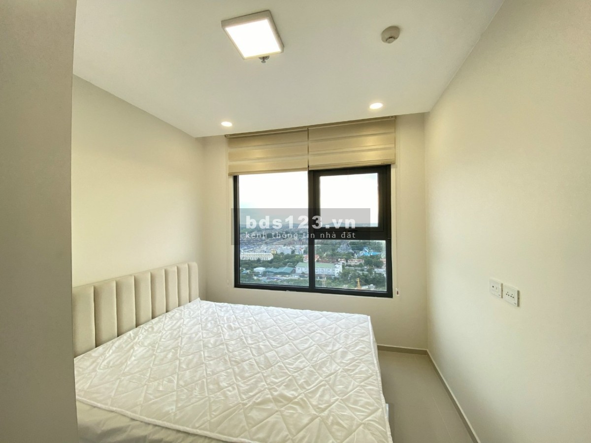 Bán căn 3N Sakura full đồ đẹp 4,5 tỷ bao phí sẵn sổ
