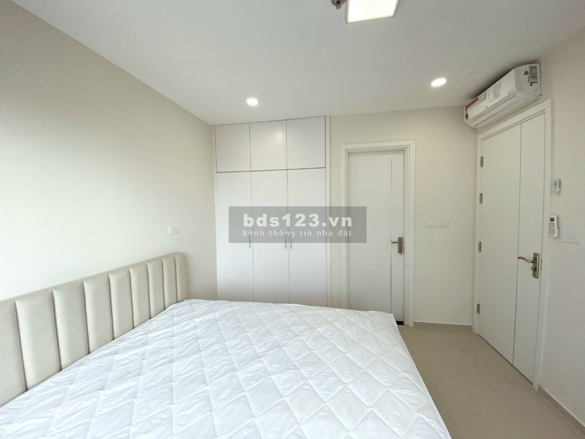 Bán căn 3N Sakura full đồ đẹp 4,5 tỷ bao phí sẵn sổ