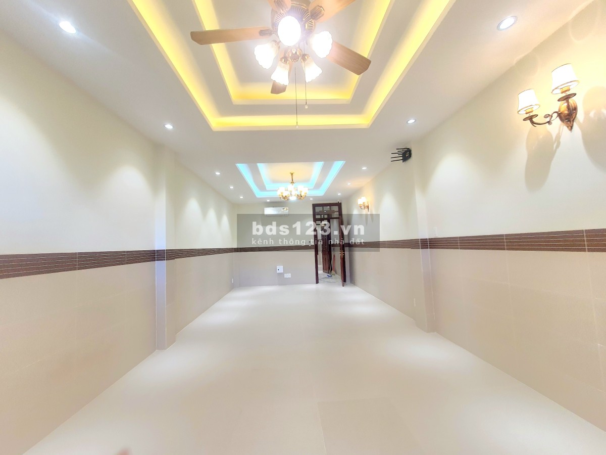 HH1% ACE MG - Chính chủ bán 3 căn nhà mặt tiền Tân Bình - Tân Phú - DT 4x18/ 5x20/ 5x12 giá từ 13 tỷ
