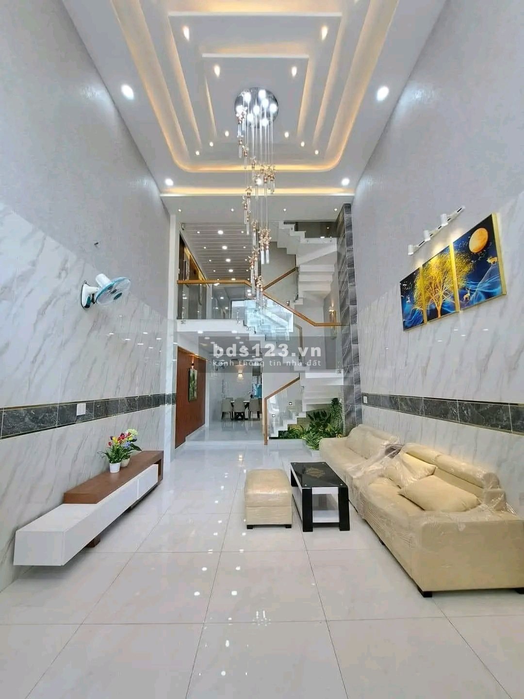 Sở hữu ngay nhà 56m2 hẻm 6m giá chỉ 2ty650 đường Hoàng Bật Đạt, Tân Bình. Gần ngay KCN Tân Bình