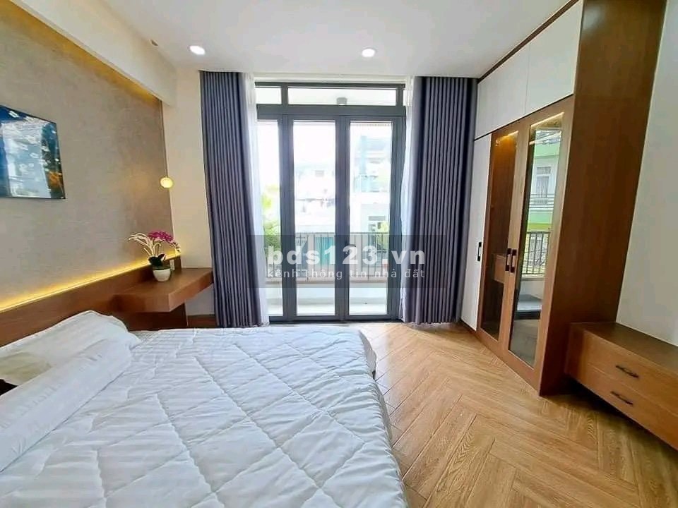 Sở hữu ngay nhà 56m2 hẻm 6m giá chỉ 2ty650 đường Hoàng Bật Đạt, Tân Bình. Gần ngay KCN Tân Bình