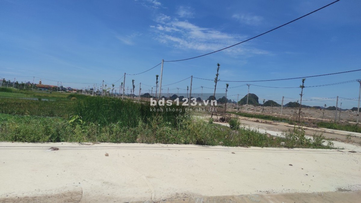 Bán 168 m2 đất ngay mặt đường phường Nam Sơn, TP Tam Điệp, Ninh Bình