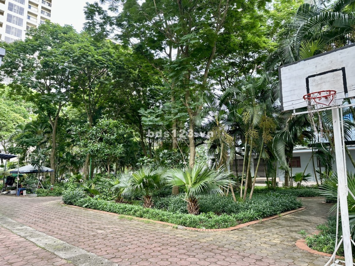 Chính chủ cần bán gấp căn 3PN NƠ 18 KĐT Pháp Vân view hồ Yên Sở, sẵn sổ đỏ sang tay