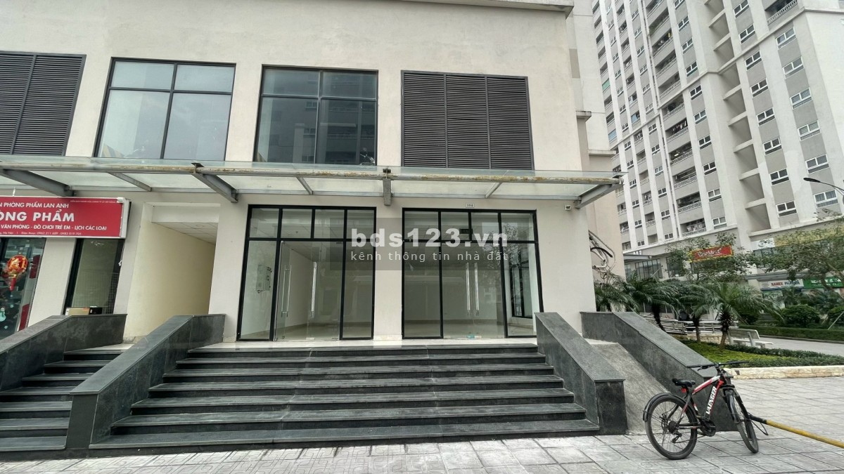 BÁN GẤP căn góc Shophouse chính chủ 80m2 khối đế tòa M3 Mipec City View Kiến Hưng - Hà Đông