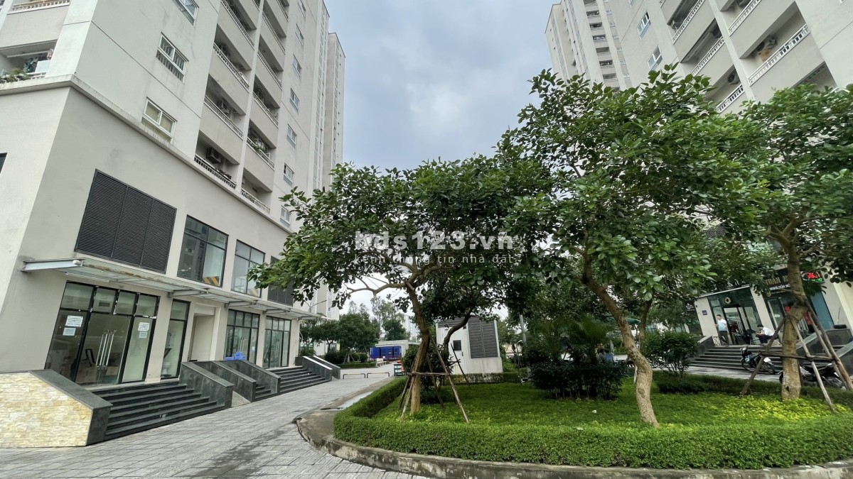 BÁN GẤP căn góc Shophouse chính chủ 80m2 khối đế tòa M3 Mipec City View Kiến Hưng - Hà Đông